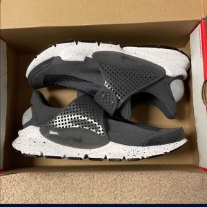 Nike Sock Dart